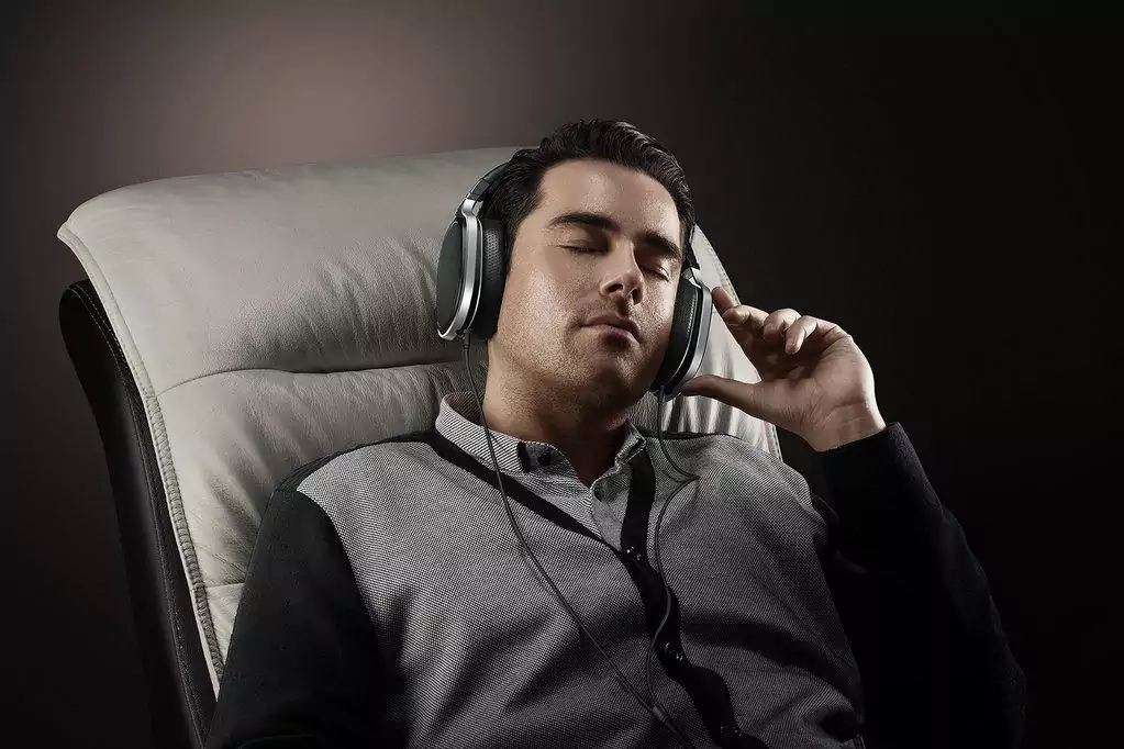 Выбираем наушники Выбираем наушники